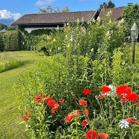 Haus Bergblick Apartamento Villach Exterior foto